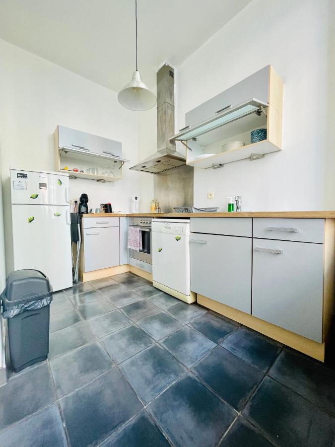 Down-Town 1 Bedroom Flat บรัสเซลส์ ภายนอก รูปภาพ